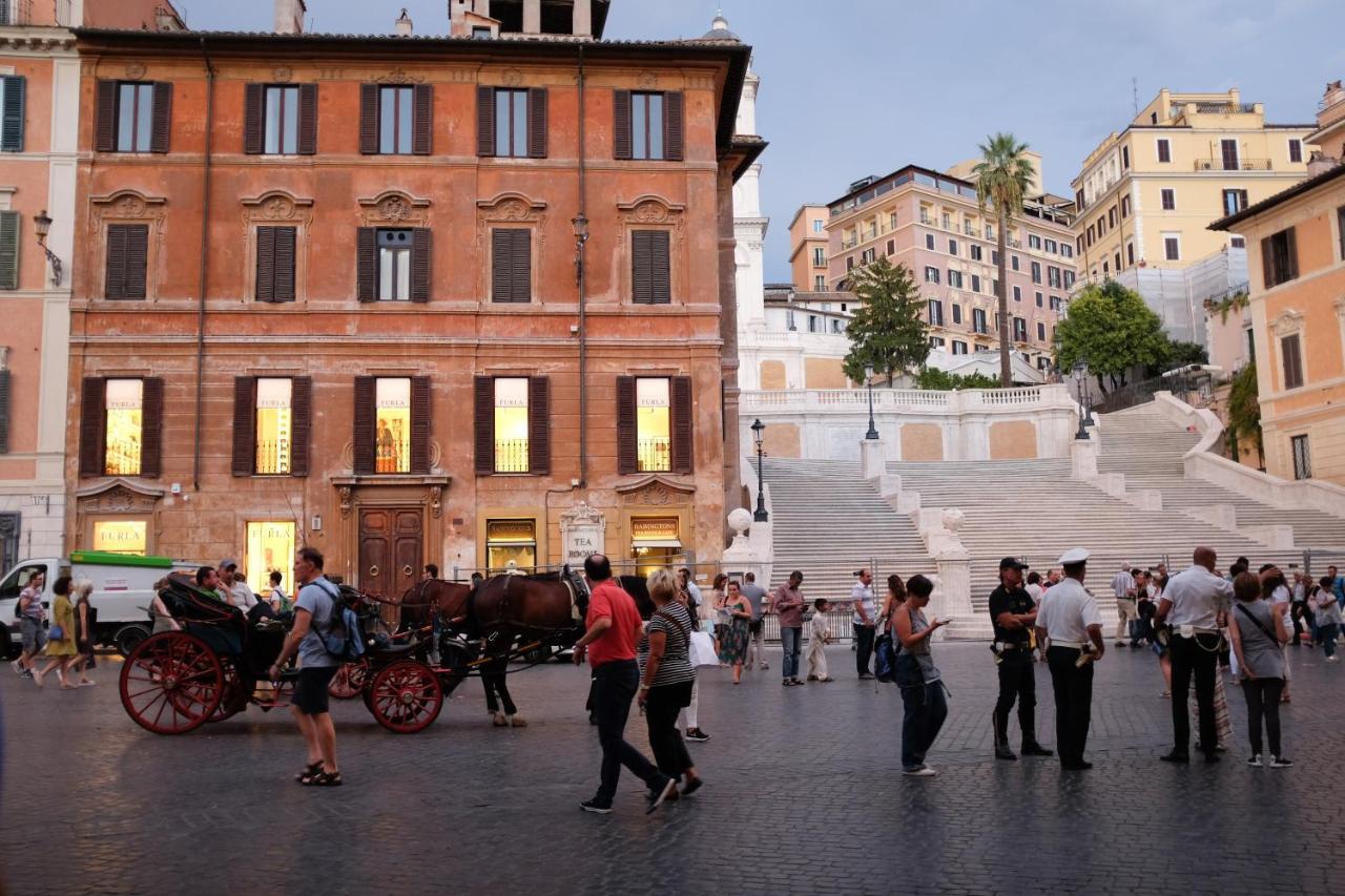 Appartamento Joivy Trevi Fountain'S Relais Roma Esterno foto